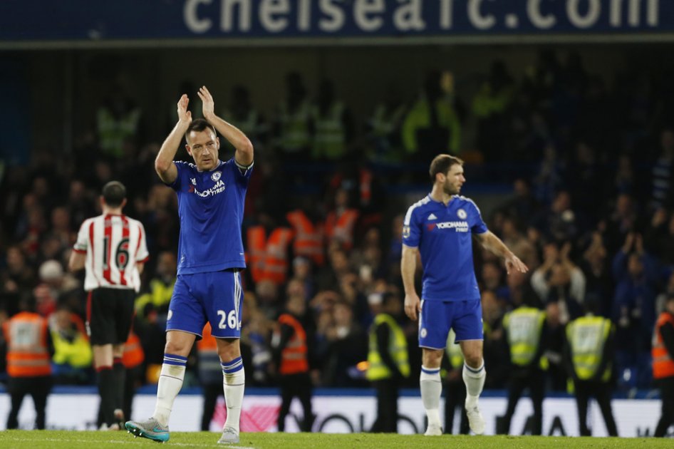Chelsea vuelve a la senda del triunfo tras salida de Mourinho