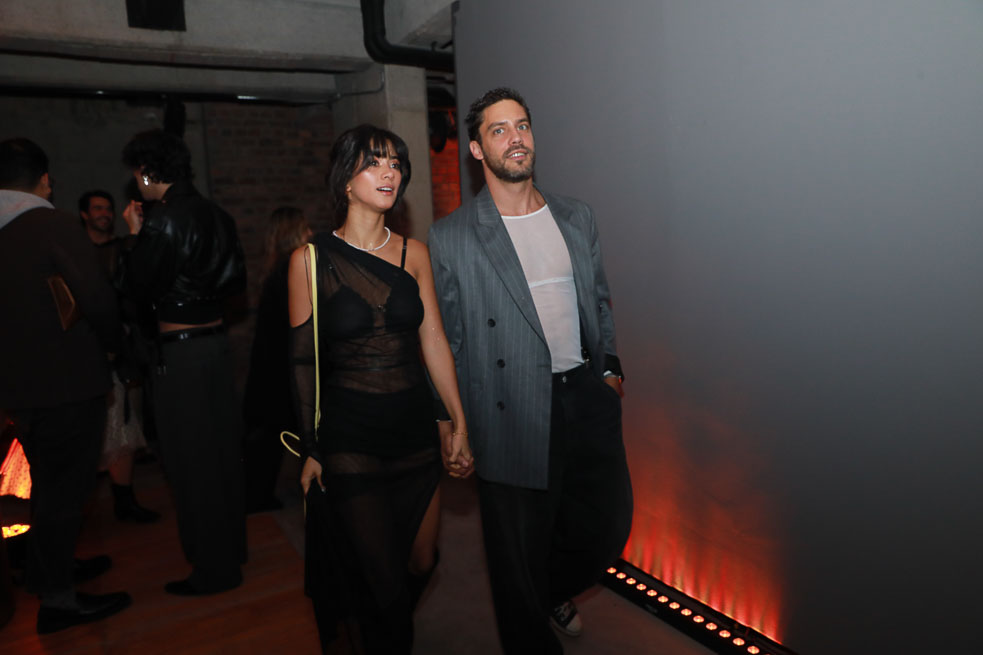 ‘Romina Poderosa’ y enamorada. Paparazzi de Juanita Molina y Juan Guilera