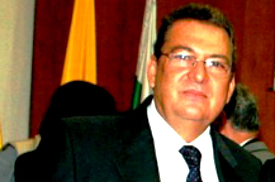 Juan Martín Hoyos, gobernador encargado de Caldas