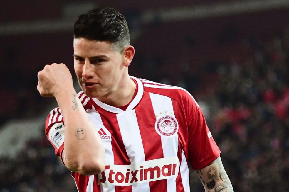James marcó este lunes su primer doblete con Olympiacos.