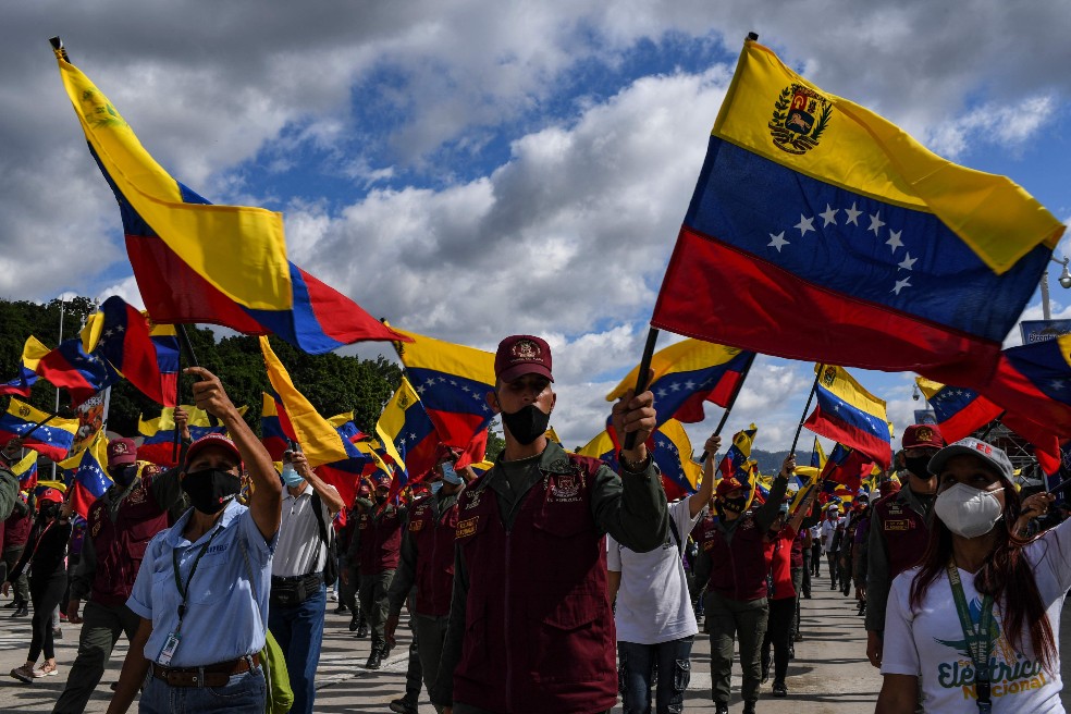 Una misión de la UE visitará este martes Caracas: los acercamientos continúan