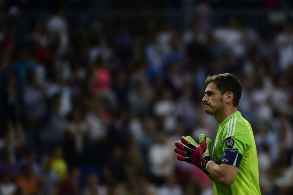 Nueve meses después de sufrir un infarto, Iker Casillas se retira del fútbol