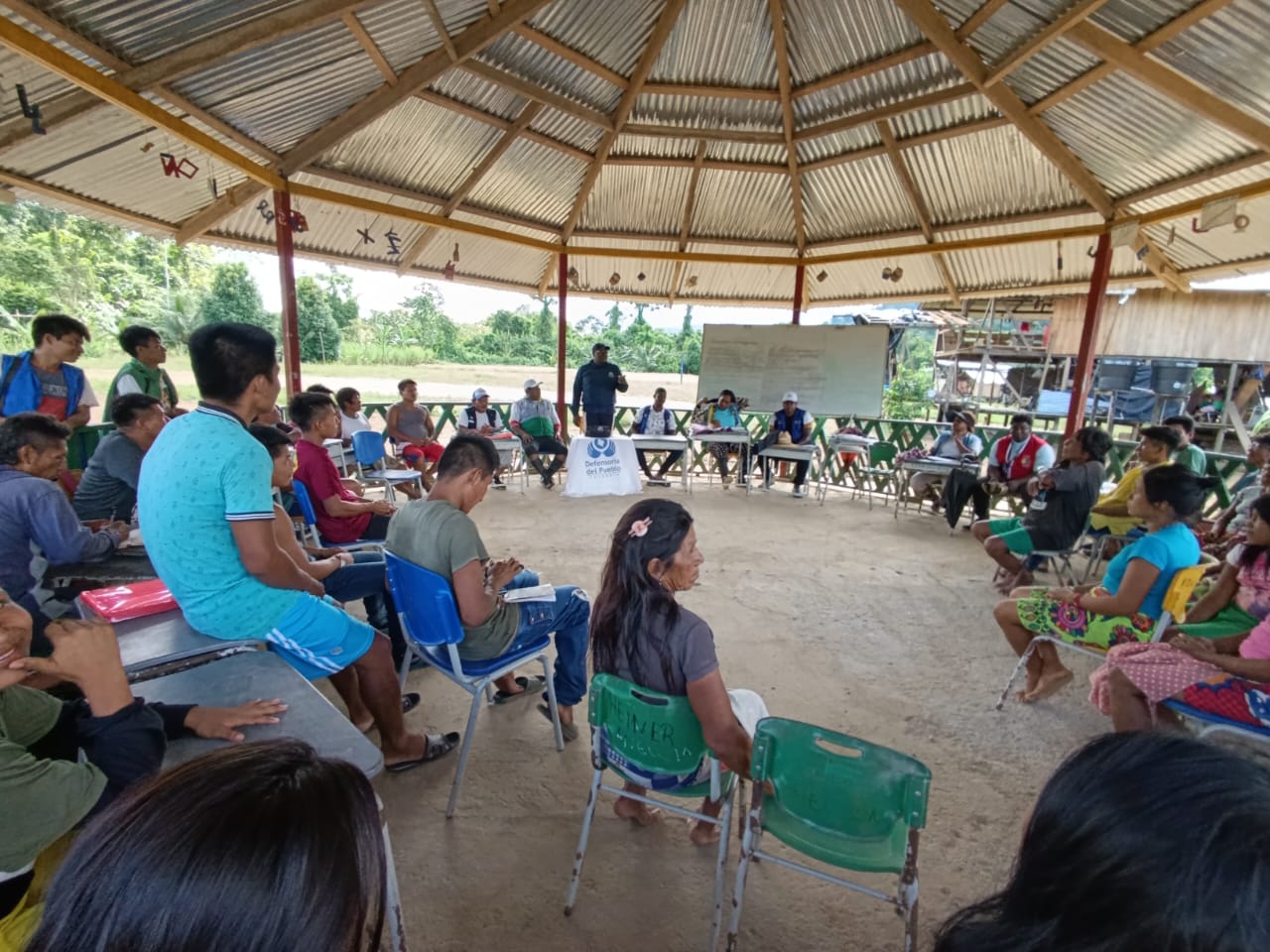 Más de 3.000 personas en Bojayá están confinadas por presencia de grupos armados