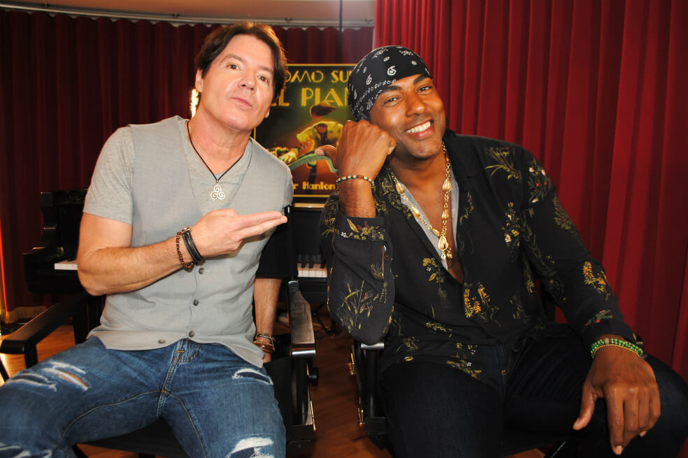 «Como suena el piano», lo nuevo de Orishas con Arthur Hanlon