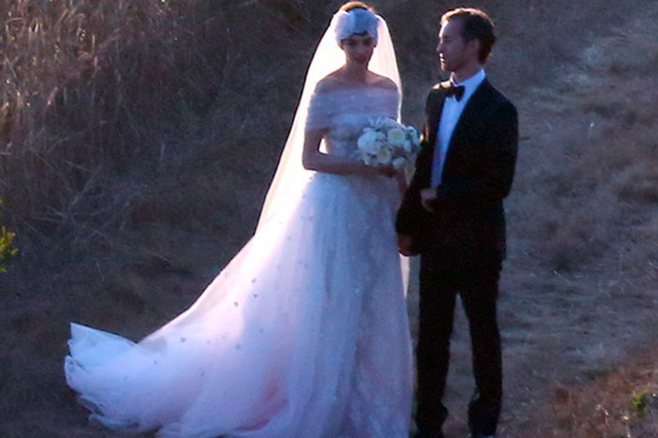 Anne Hathaway se casó con Adam Shulman