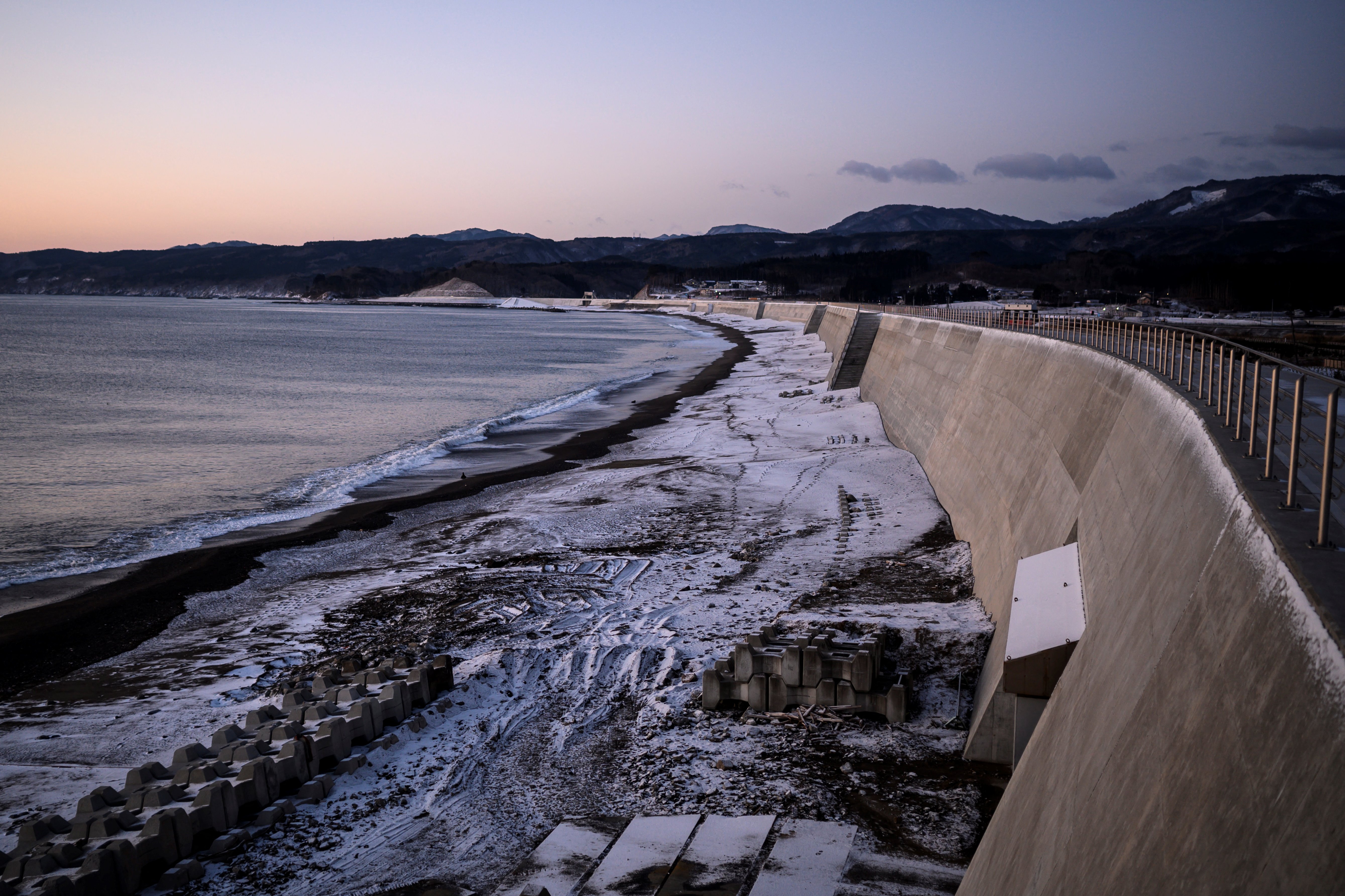 Los muros marítimos en Japón: un legado del tsunami de 2011