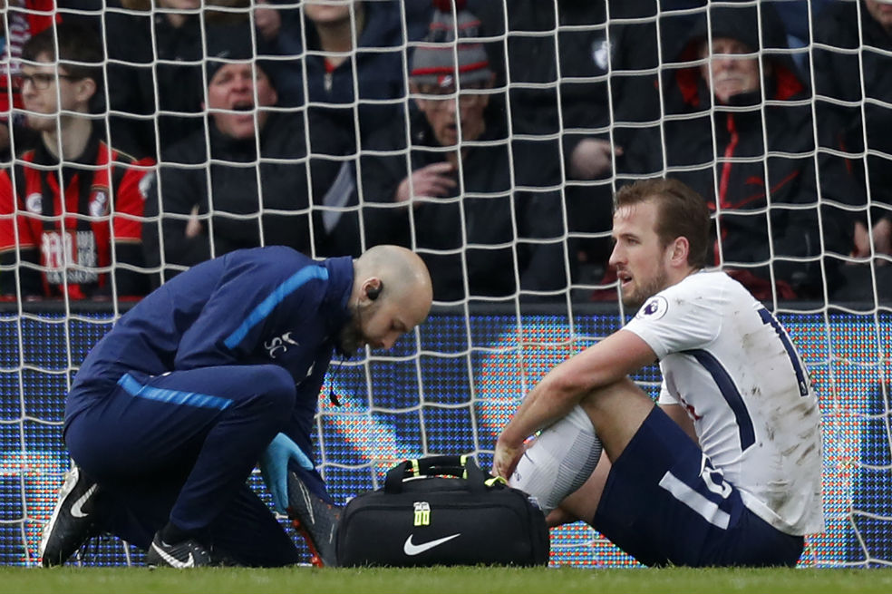Harry Kane estará un mes fuera de las canchas por lesión en el tobillo