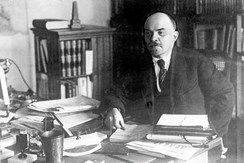 Lenin, 100 años de la tumba de la discordia