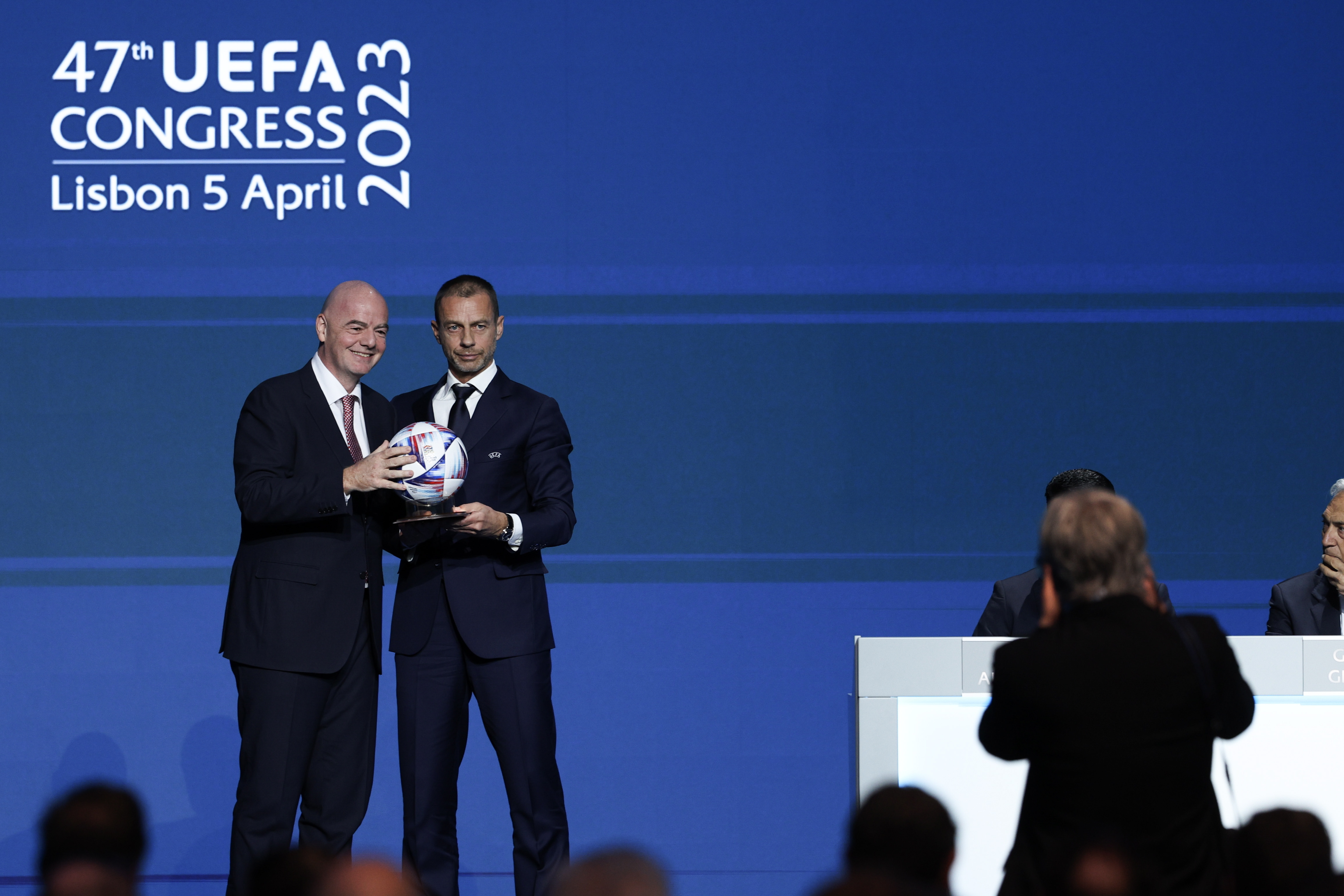 Lisbon (Portugal), 05/04/2023.- The president of FIFA Gianni Infantino (L) and UEFA President Aleksander Ceferin (R) attend the 47th Ordinary UEFA Congress in Lisbon, Portugal, 05 April 2023. On 04 April, the UEFA Executive Committee awarded the organization of the 2025 European Women's Championship to Switzerland. (Suiza, Lisboa) EFE/EPA/MIGUEL A. LOPES