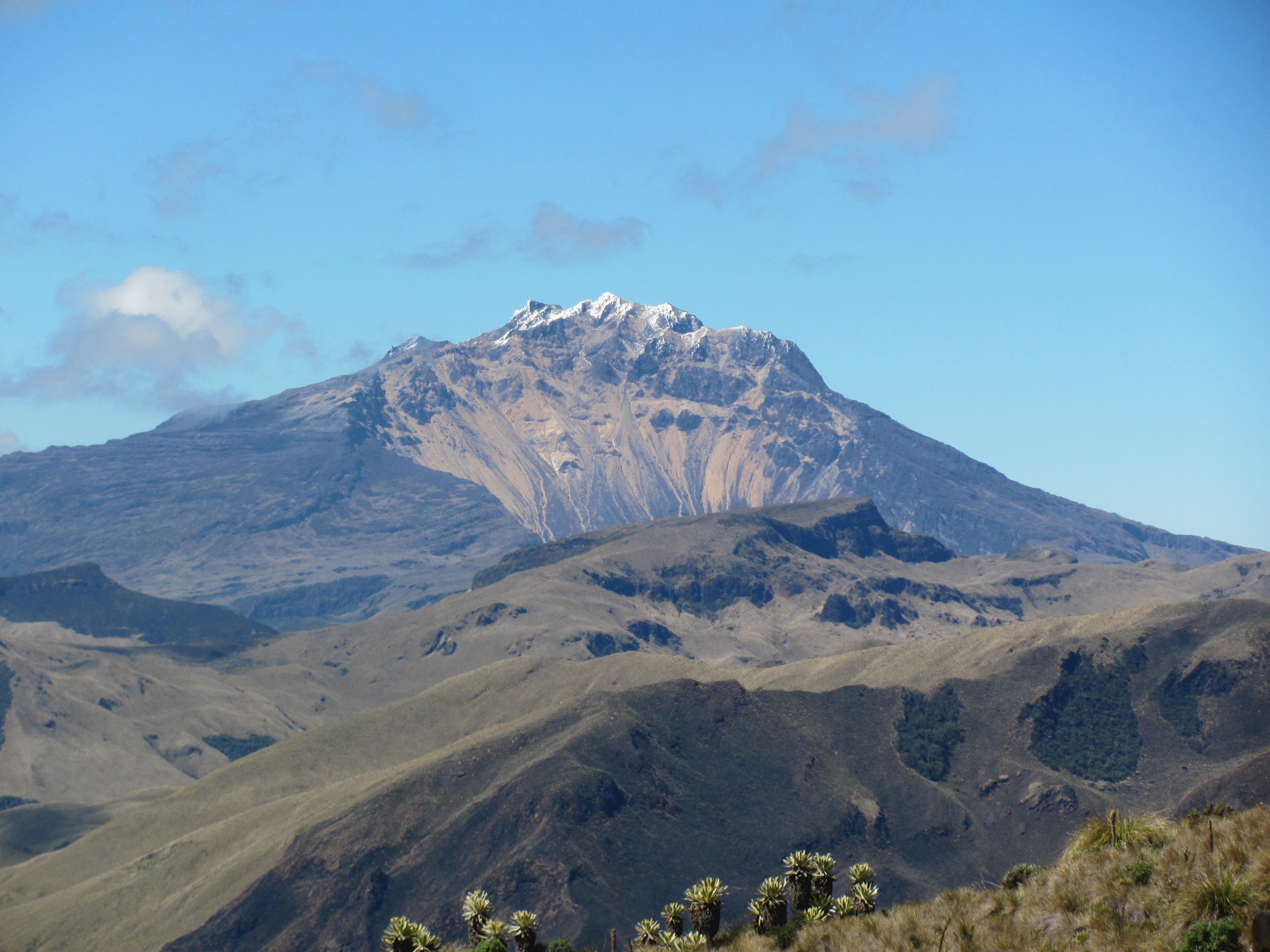 Actividad de los volcanes Chiles y Cerro Negro disminuye, pero los sismos siguen