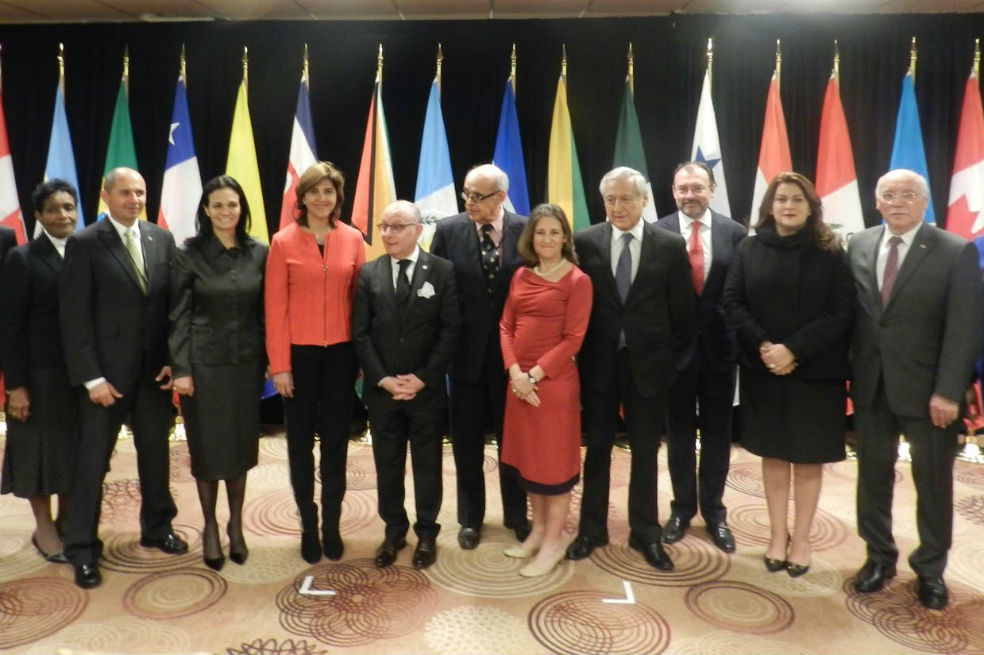 Cancilleres latinoamericanos piden revisión del sistema electoral de Venezuela
