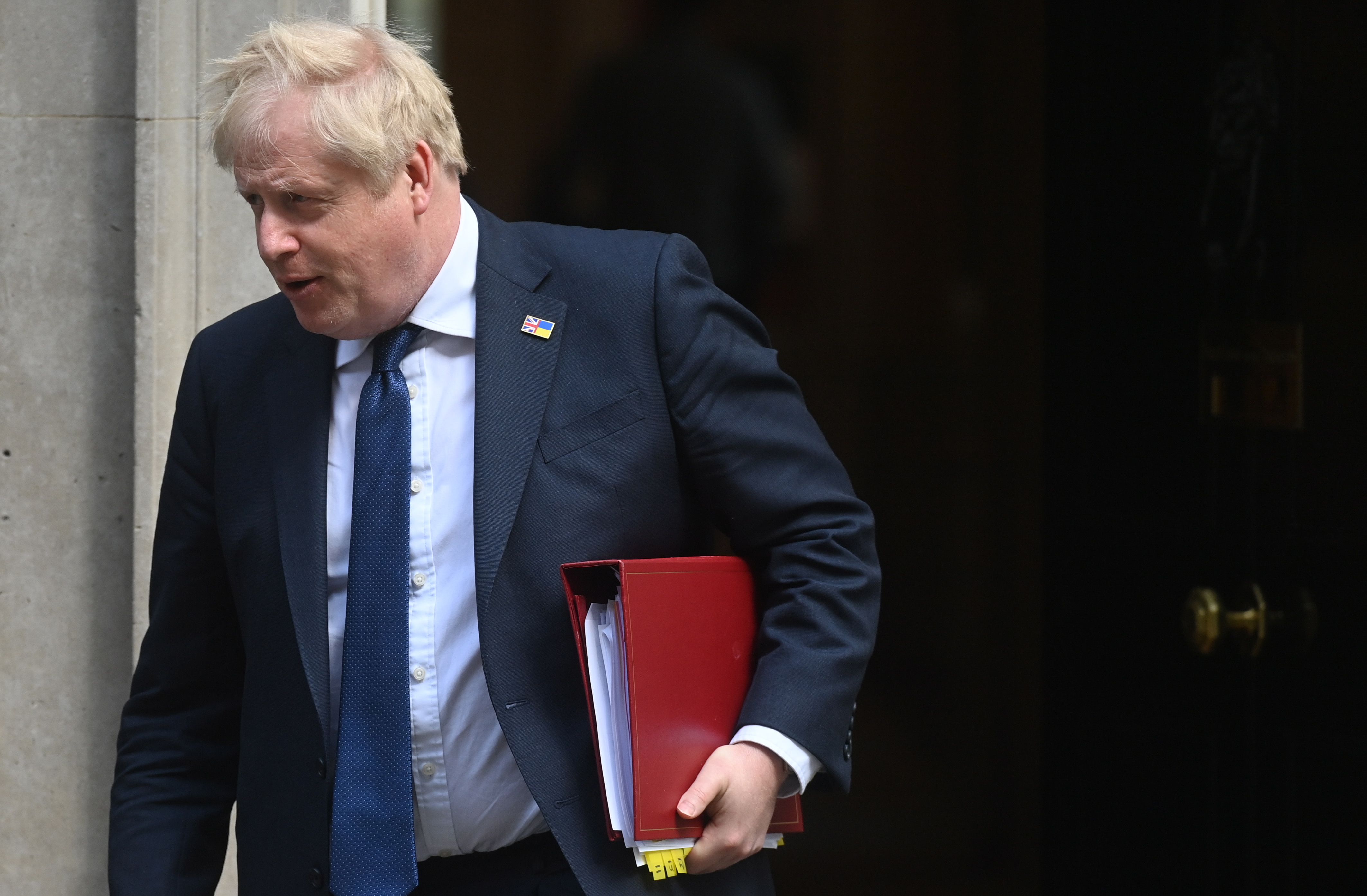 Johnson está de pelea con la Iglesia anglicana por el plan de asilo de Ruanda