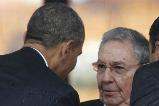 Raúl Castro insta a Obama a usar órdenes ejecutivas para levantar embargo