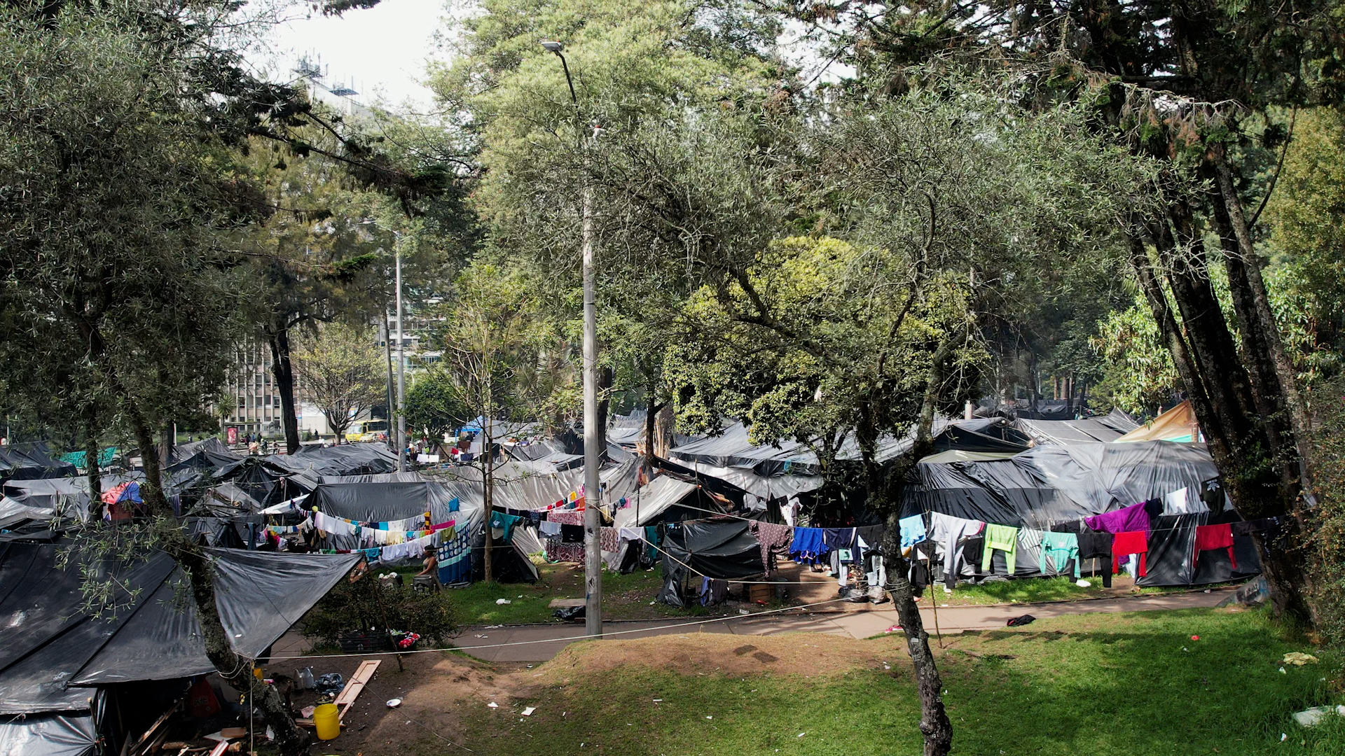 Navidad en el Parque Nacional: tres meses del asentamiento indígena en Bogotá
