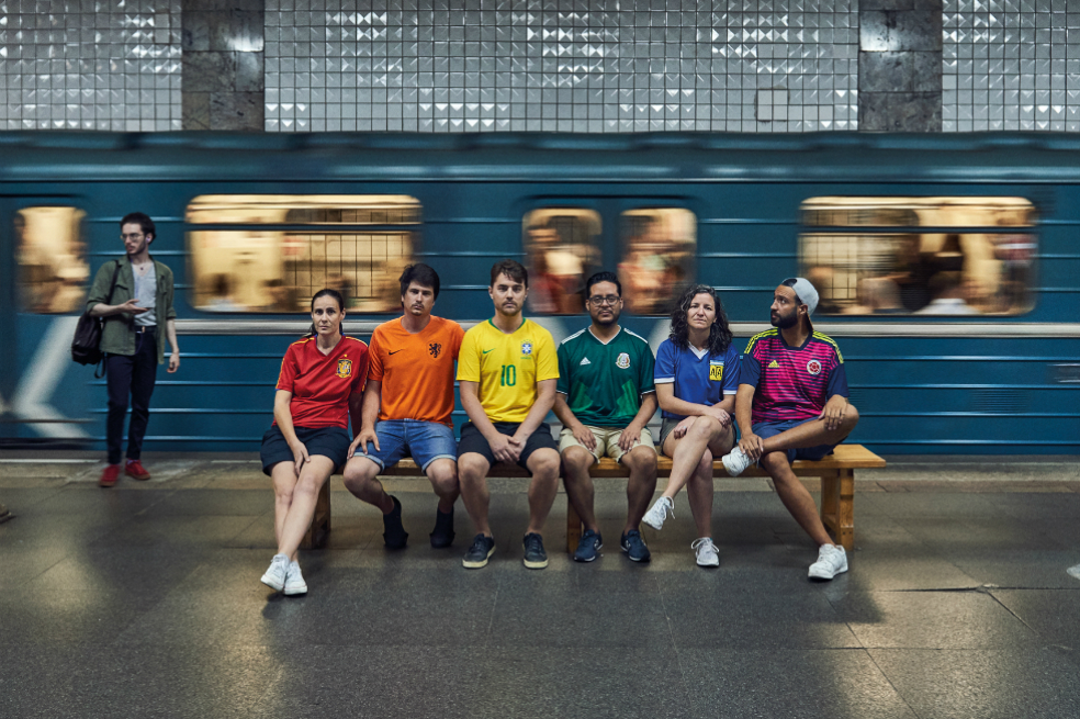 La original manera en la que activistas usaron la bandera LGBTI en Rusia