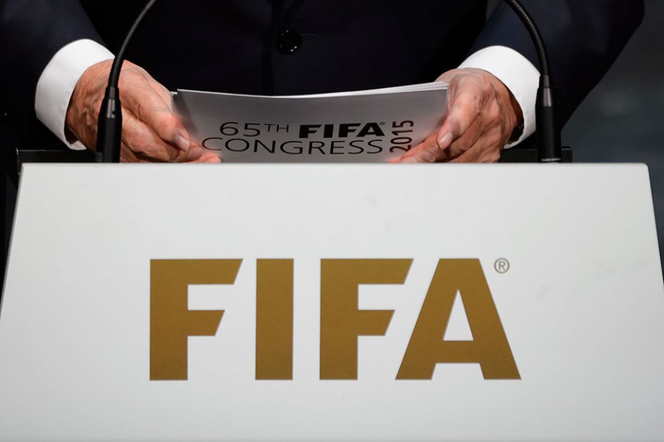 ¿Cuál era la situación económica de la FIFA cuando trabajó con Platini?