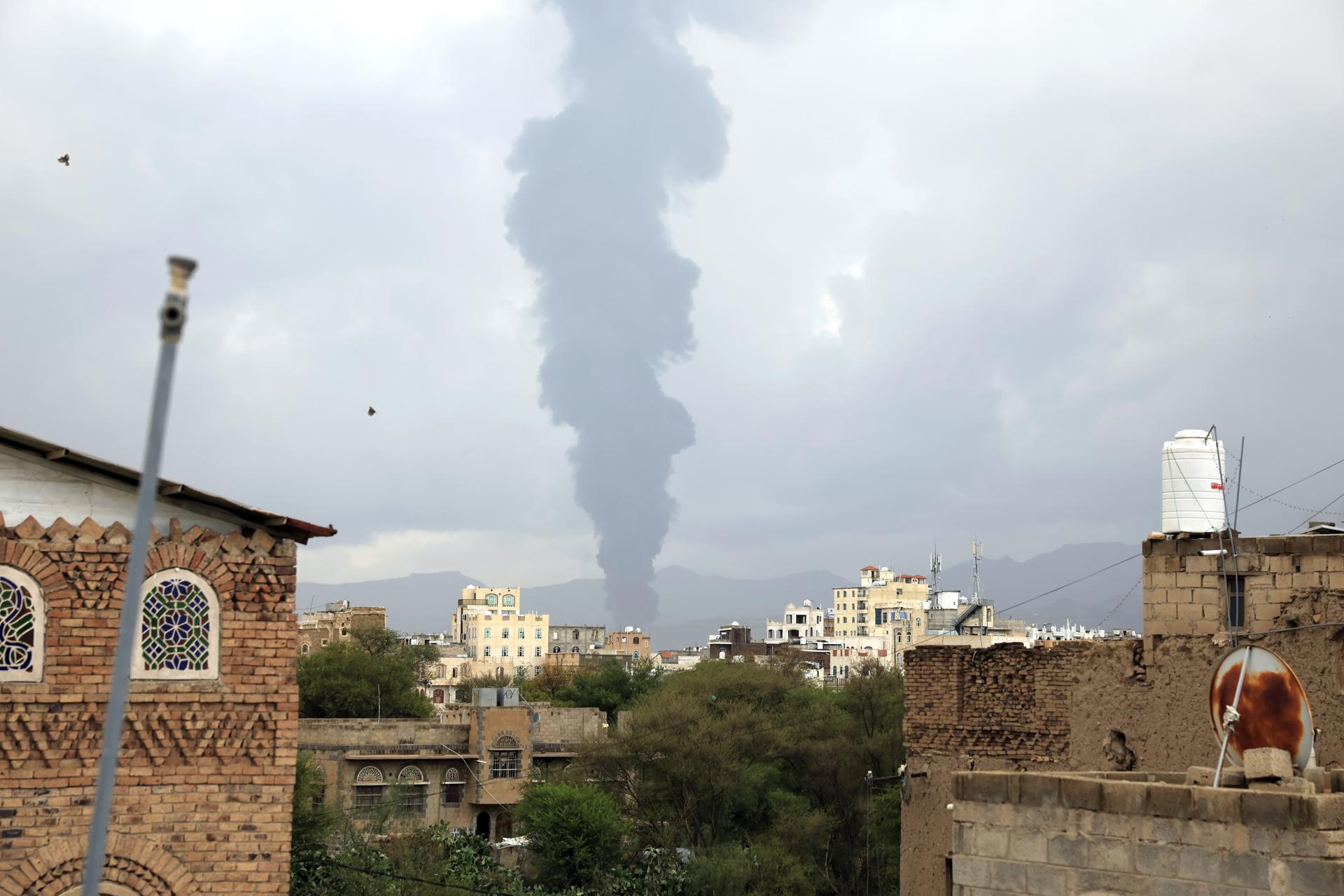 Israel llevó a cabo ataques en Yemen contra una base militar y unas centrales eléctricas