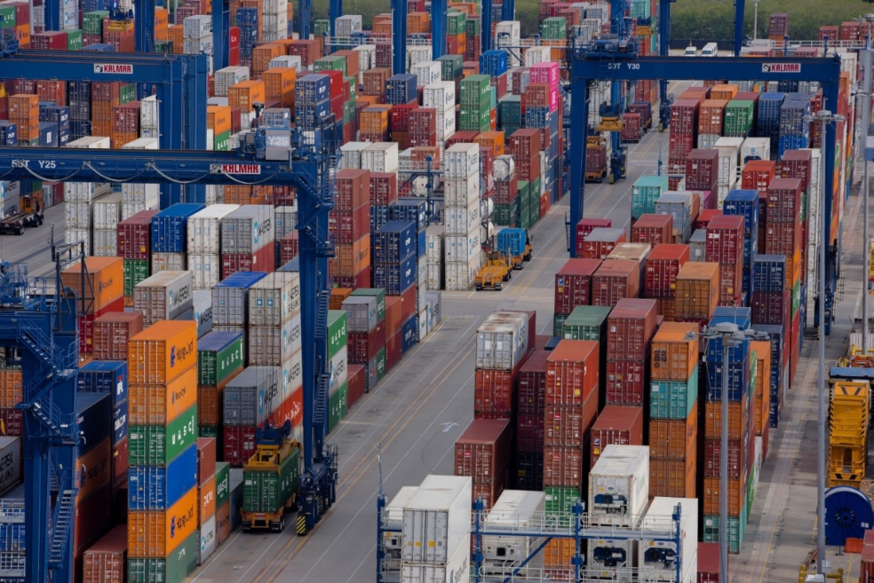 Importaciones en noviembre de 2022 alcanzaron los US$6.043 millones