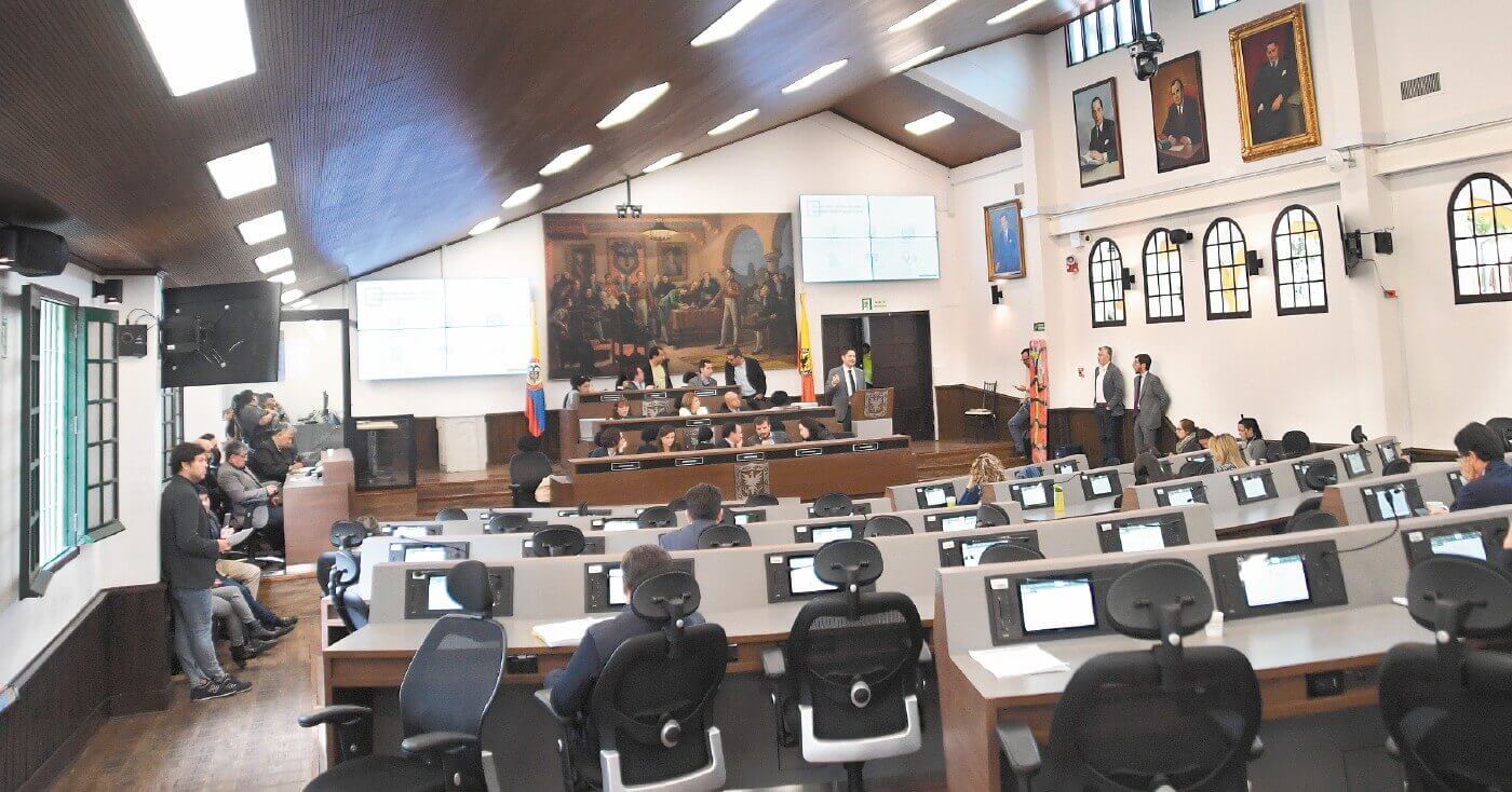 ¿Se complica la aprobación de ampliación del cupo de endeudamiento en el Concejo de Bogotá?