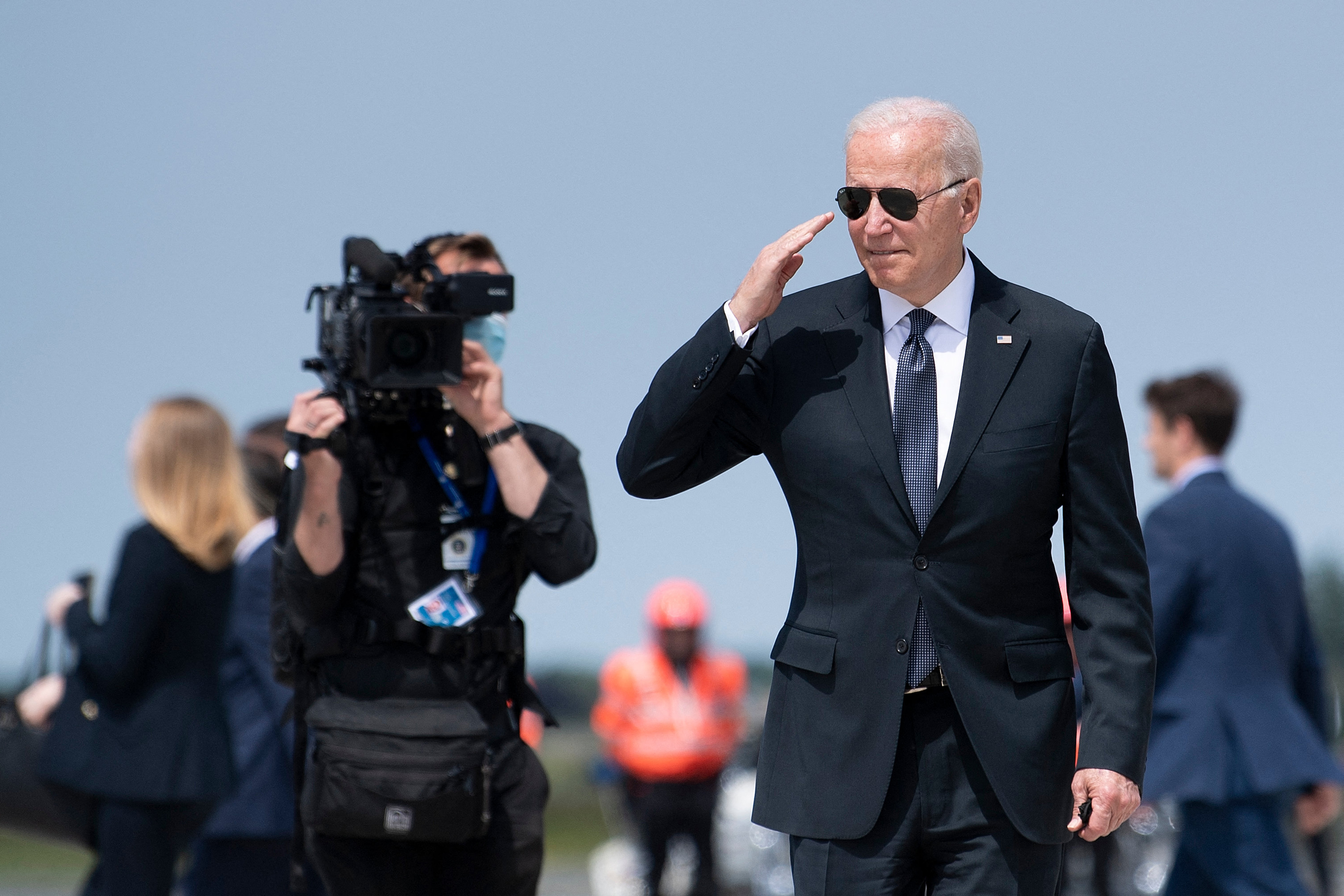 Desde su llegada al poder, el 46° presidente de Estados Unidos adoptó un tono firme con relación a Putin, para dejar claras las diferencias con su errático predecesor, Donald Trump. Biden prometió además que subrayará ante su homólogo cuáles son "las líneas rojas" que no debe franquear.