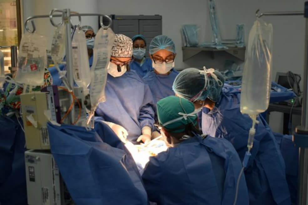 Van cinco años desde el primer implante de corazón artificial en Suramérica