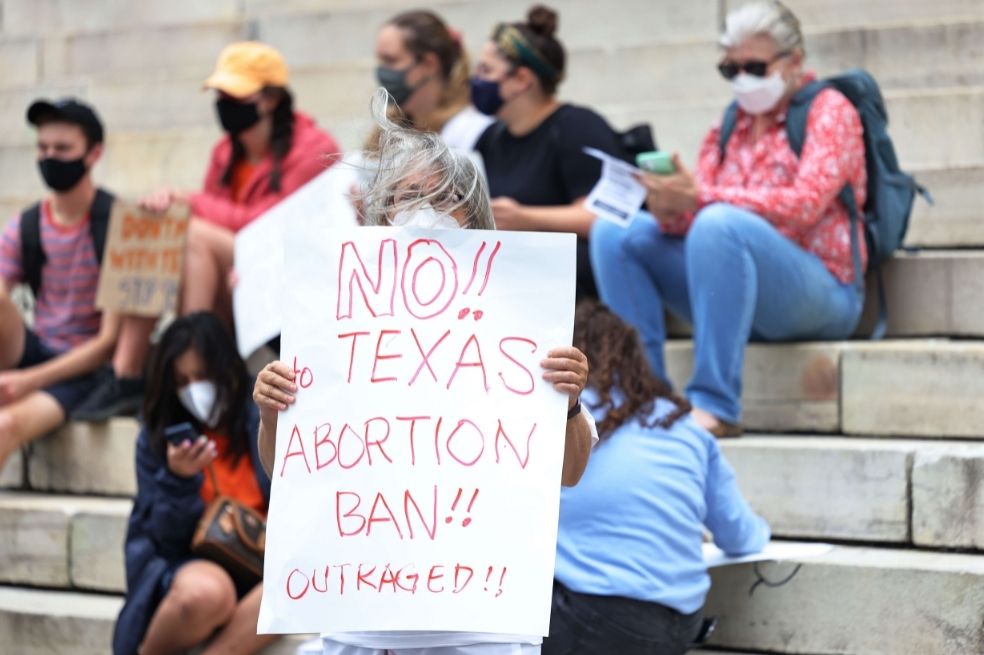 ¿Qué pasa cuando se limita el aborto? El caso de Rumanía nos ayuda a entender