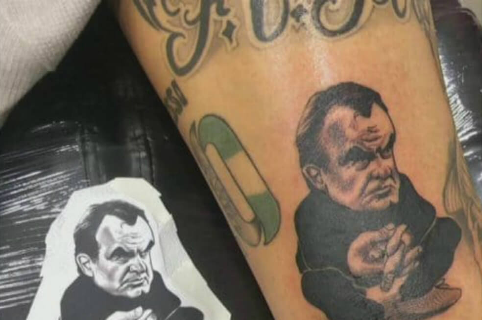 El exmundialista de la selección Argentina que se tatuó a Bielsa por el gesto de deportividad