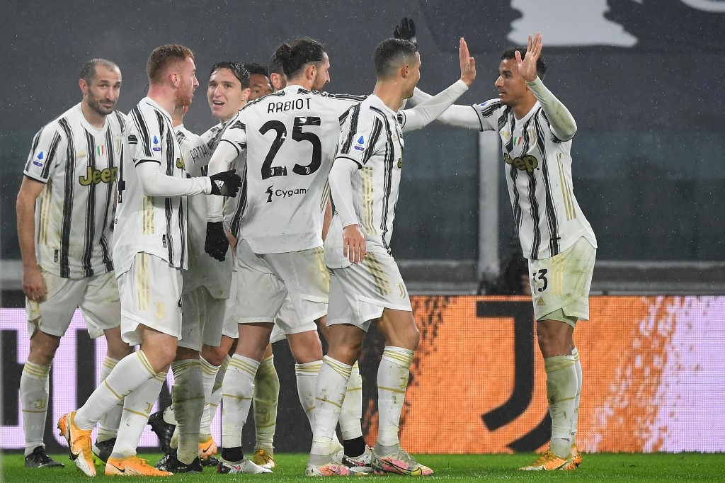 Con Cuadrado y nuevo gol de Cristiano, Juventus venció a la Roma