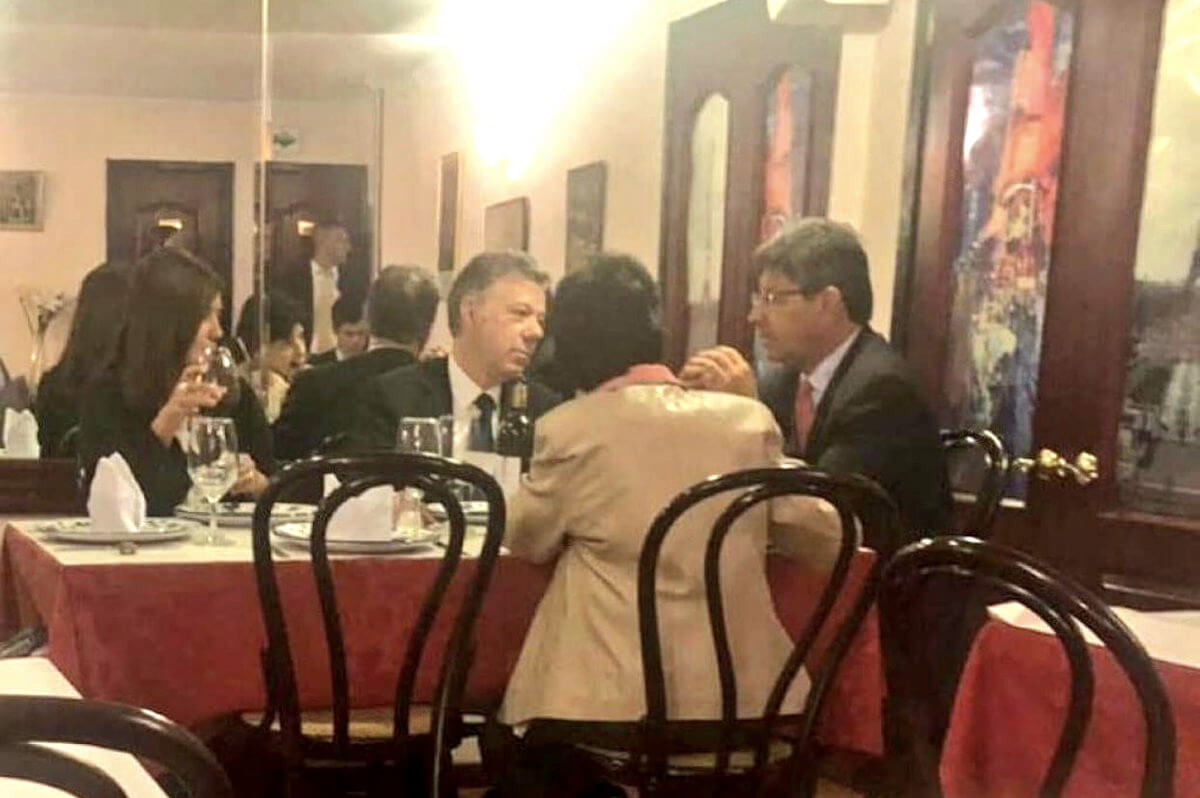 Polémica por almuerzo de Santos con magistrados de la Corte Constitucional