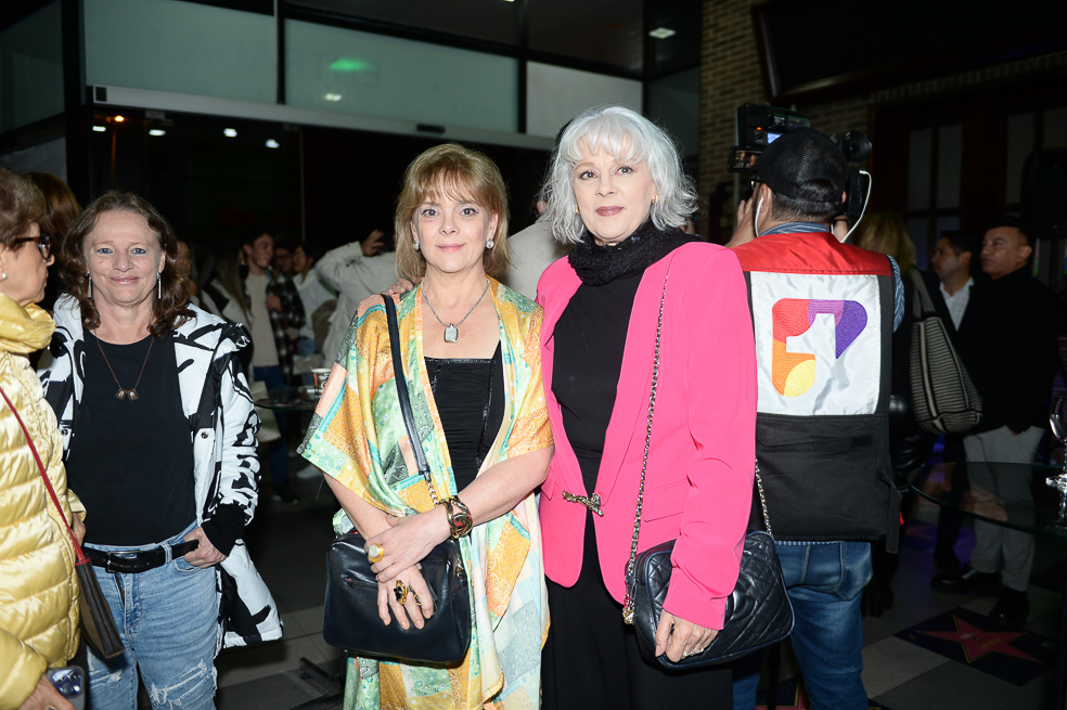 Ana Critina Botero, Maria cecilia Botero
