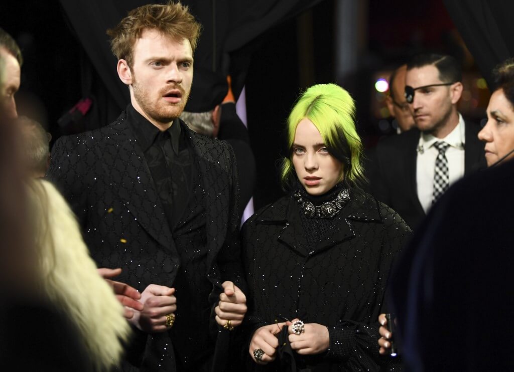 Billie Eilish, récord de ventas con «No Time To Die», canción oficial de James Bond