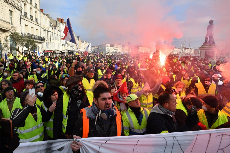 Chalecos amarillos: ocho sábados de furia en Francia