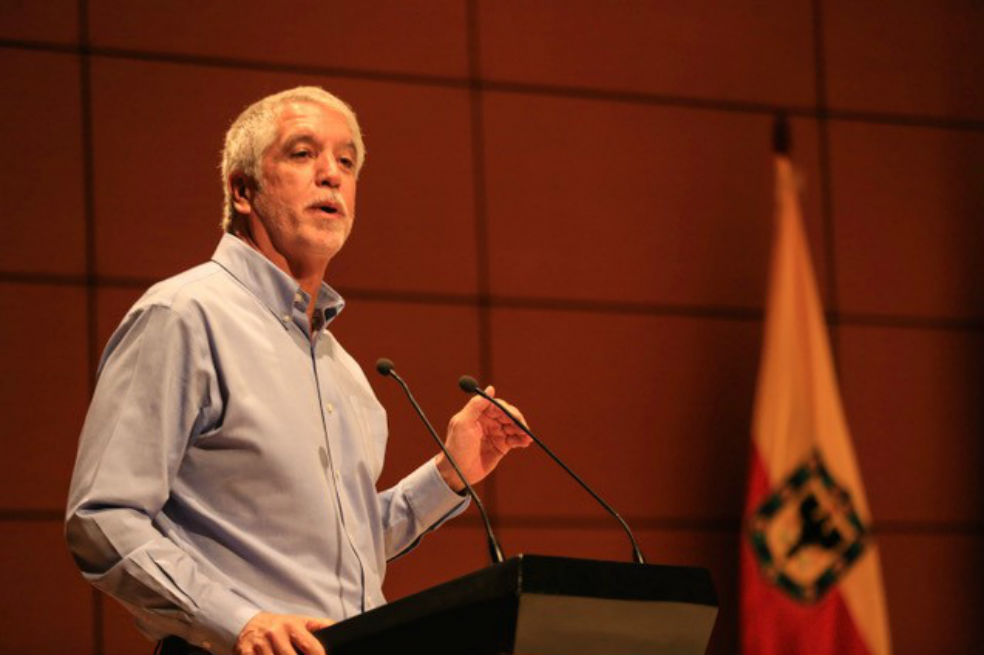“Estoy acostumbrado a que me madreen”: Peñalosa tras salir aplaudido de Los Andes