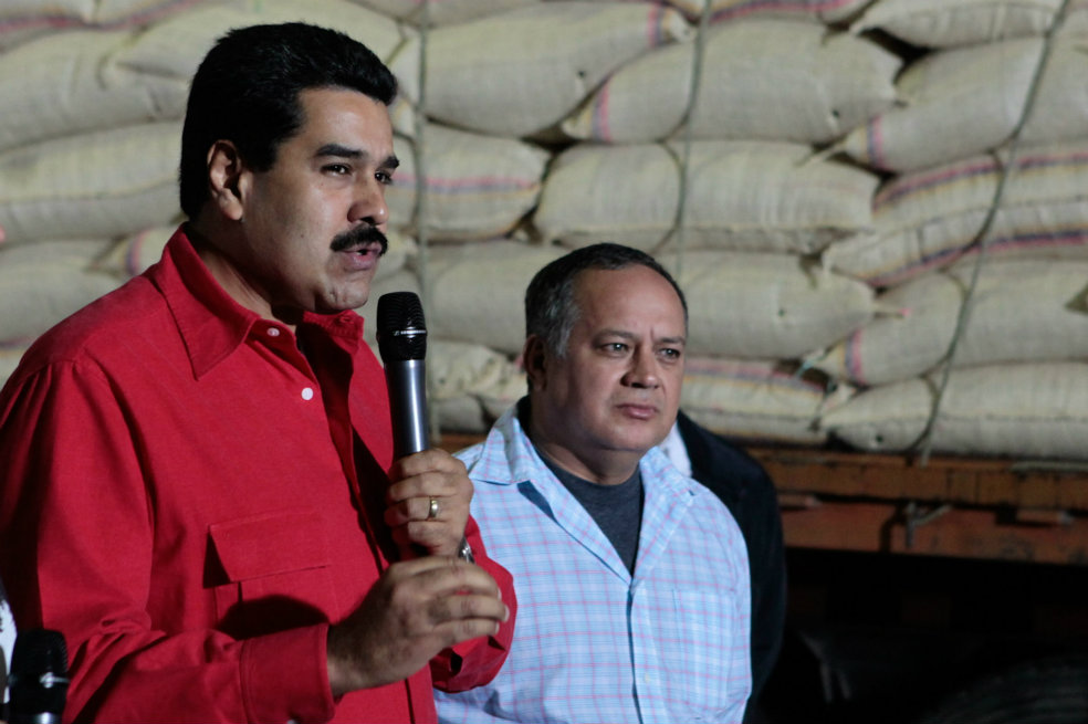 Chavistas cierran filas
