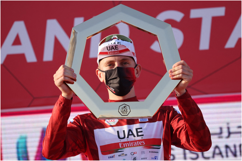 Tadej Pogacar ganó el UAE Tour con discreta presentación colombiana