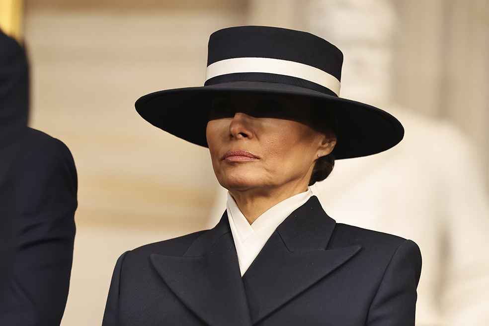 Melania Trump: ¿cuál es el secreto detrás de su misterioso sombrero?