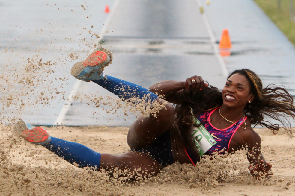Caterine Ibargüen regresa a la competencia con oro en Grand Prix de Medellín