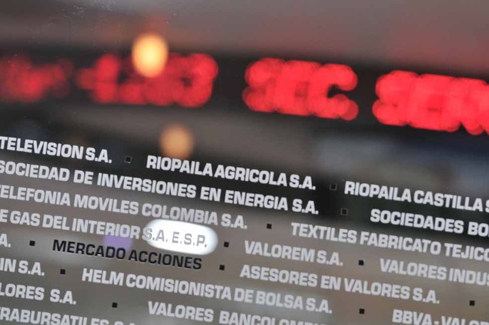 La bolsa mira a 2014