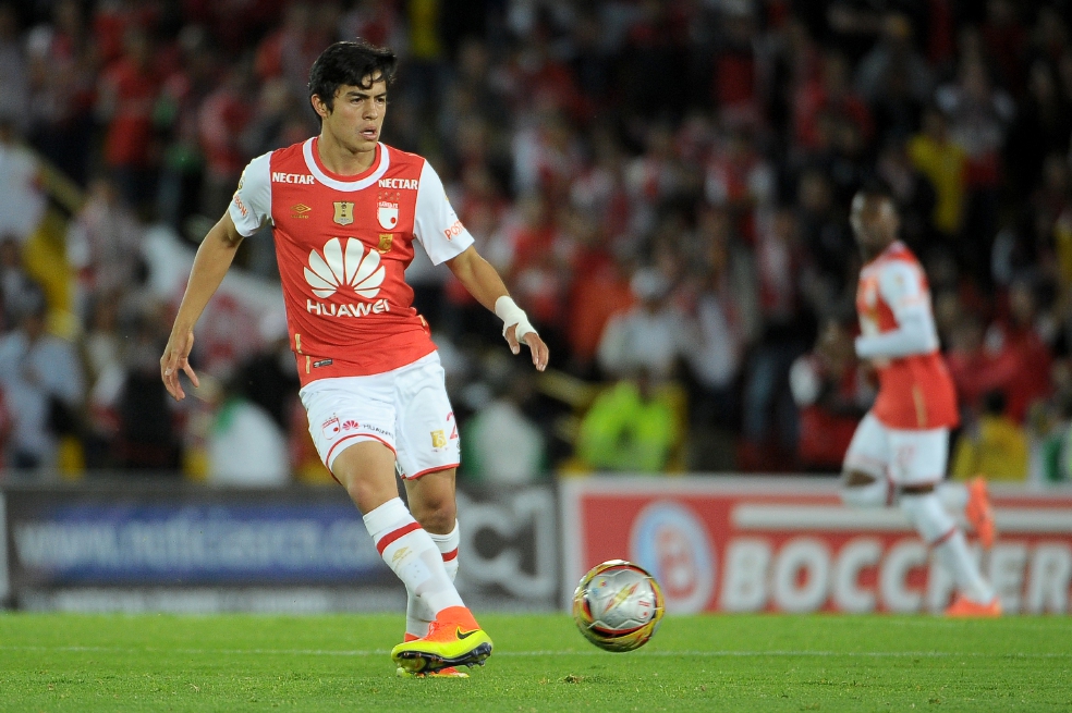 Desde este martes, en Ecuador, Kevin Salazar tendrá la oportunidad de demostrar que puede ser conductor de Santa Fe dentro del campo de juego. / Cristian Garavito - El Espectador
