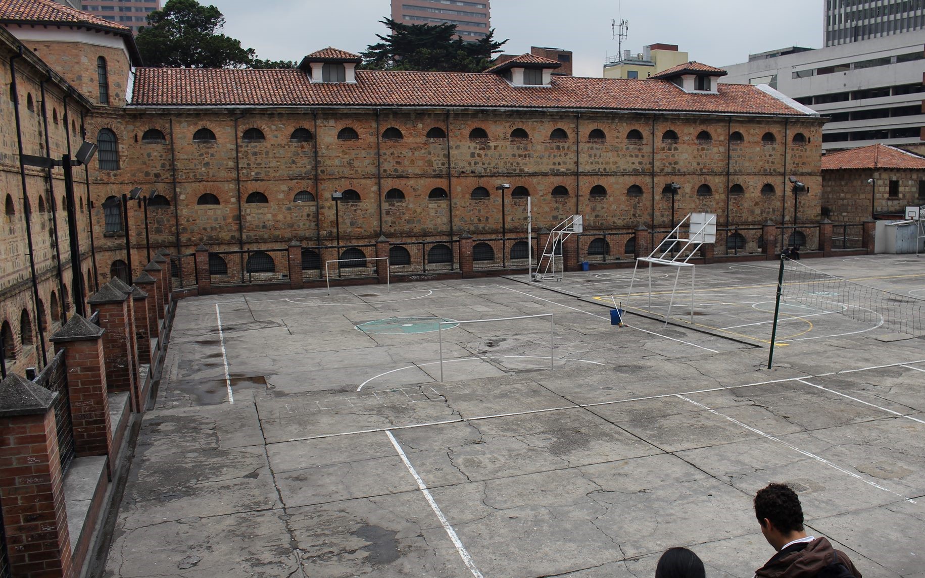 Denuncian que Alcaldía no ha avanzado en la entrega de nuevo colegio en Bogotá
