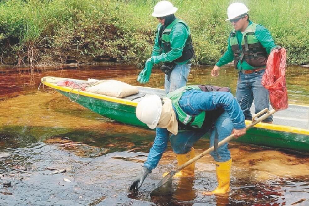 Más de 7.000 personas están sin agua en Medellín por contaminación de quebradas