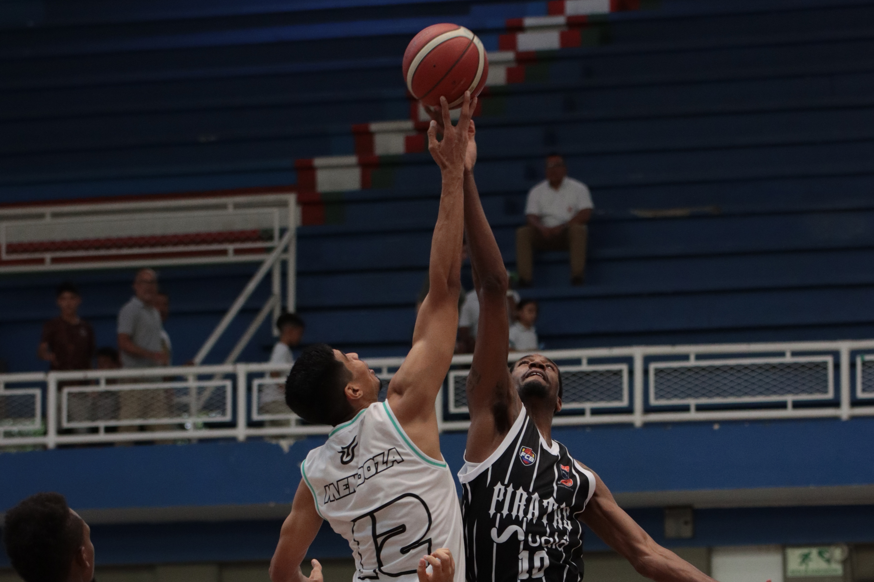Por fin anunciaron la Liga de Baloncesto, pero solo serán siete equipos
