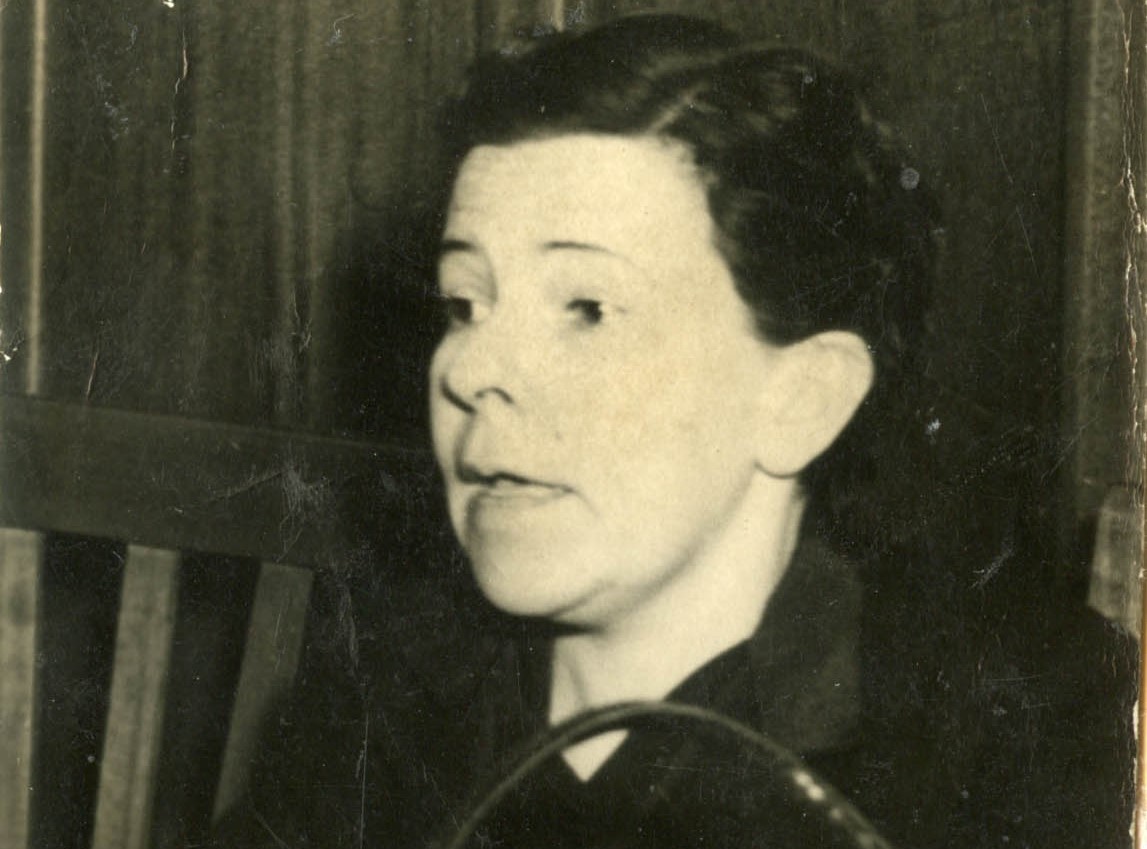 Emilia Pardo Umaña, la mujer que dibujó a Bogotá en su máquina de escribir