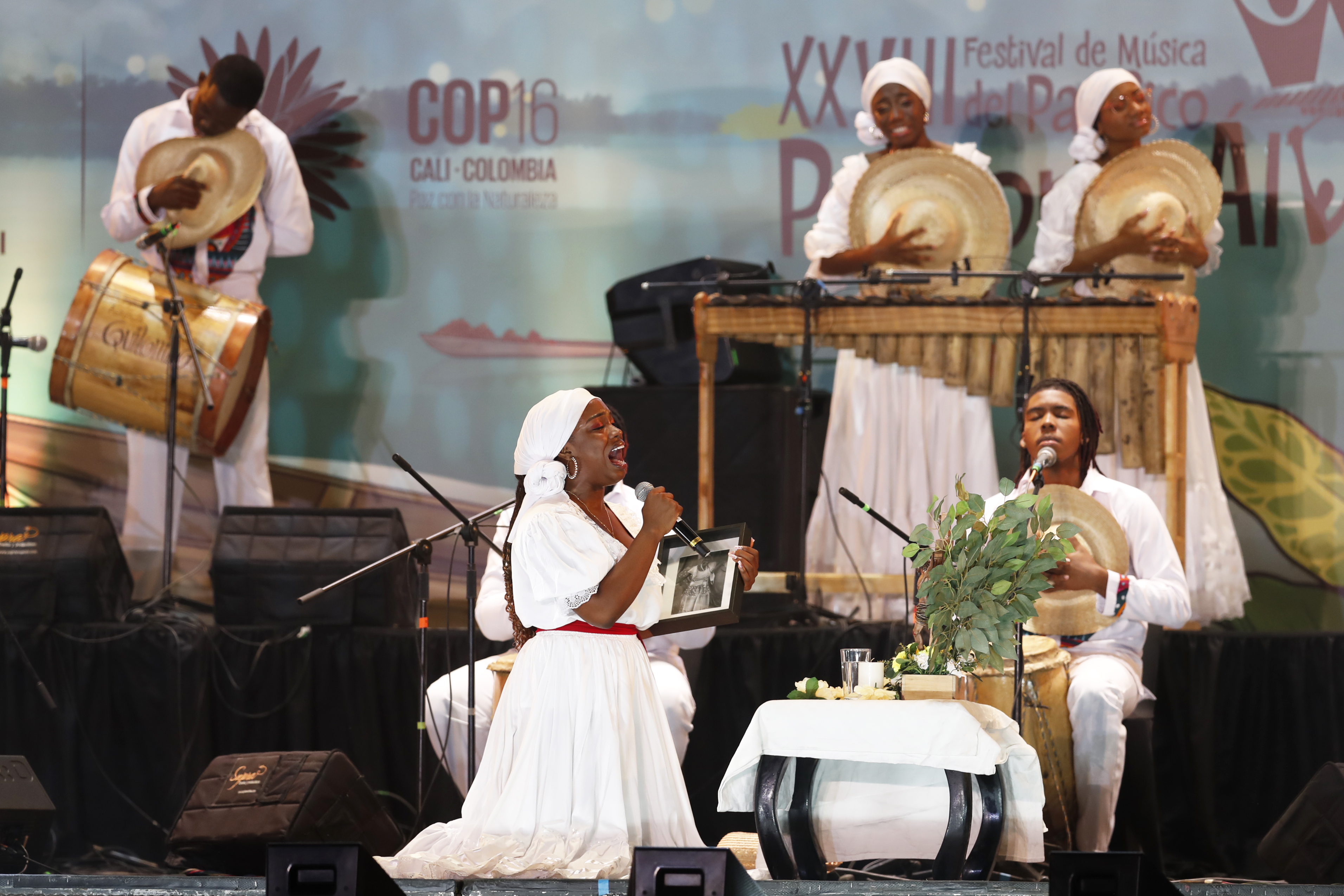 Tambores y marimbas protagonistas del Tortazo Pacifico y Caribe