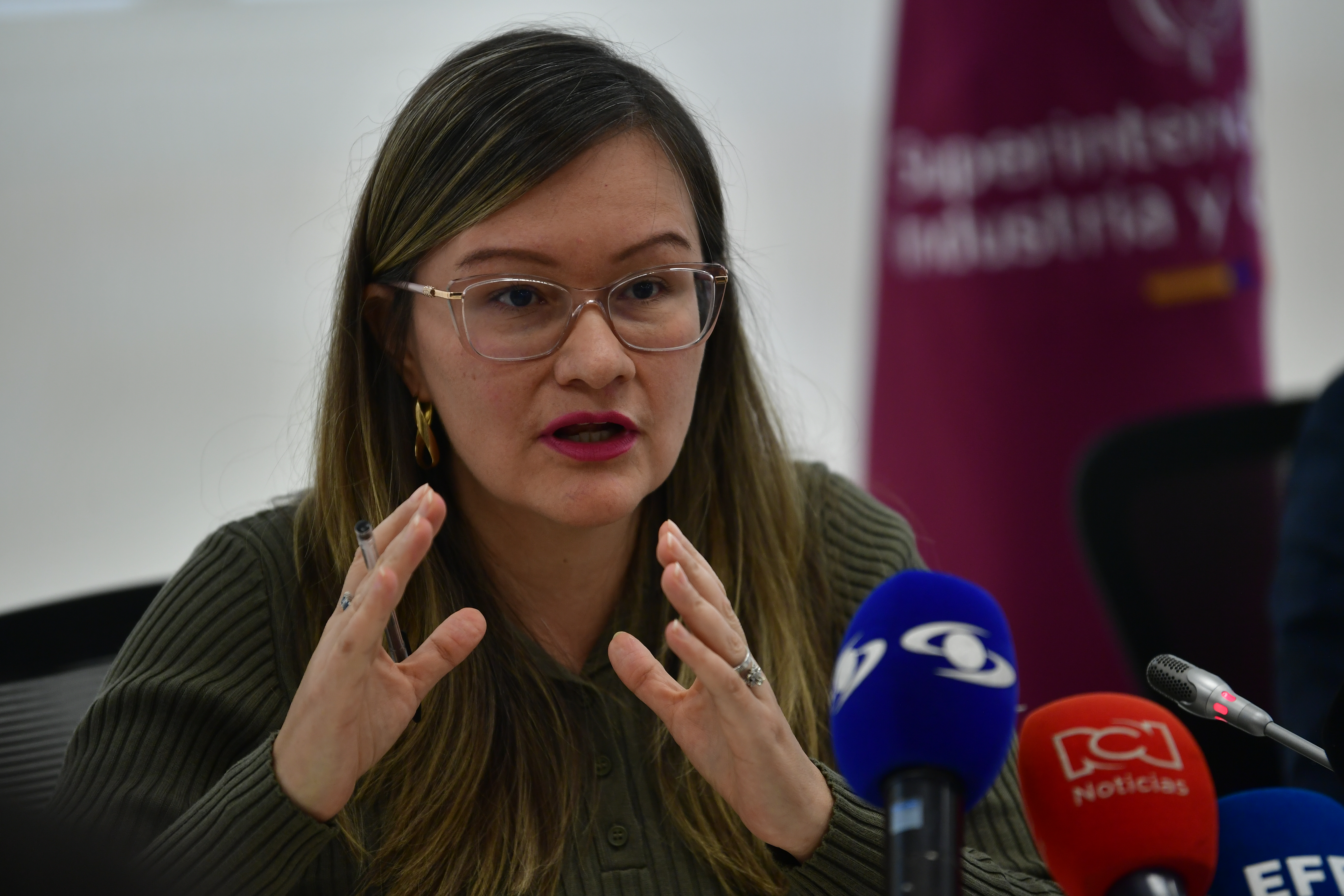 Cielo Rusinque asumirá como ministra de Justicia encargada tras la salida de Cuervo