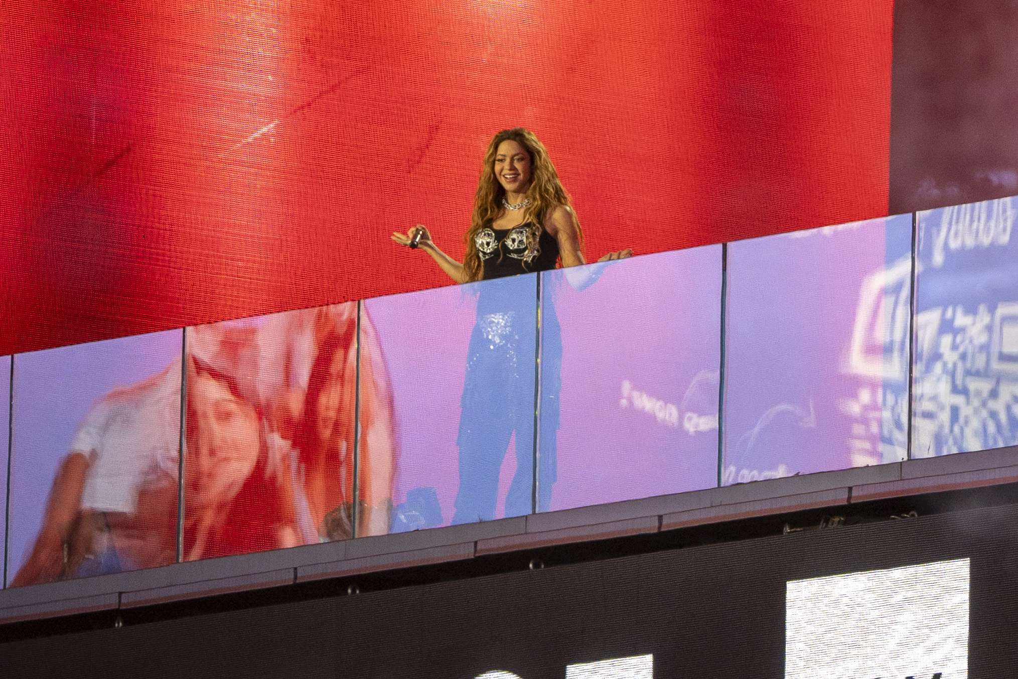 Shakira convoca a miles de personas en un concierto gratis en Nueva York