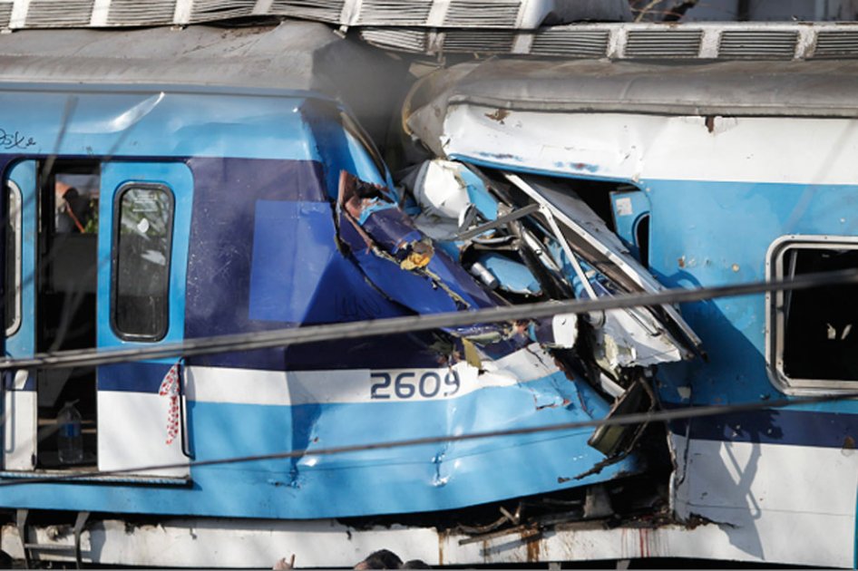 Conductor de tren argentino siniestrado declara ante juez que fallaron frenos
