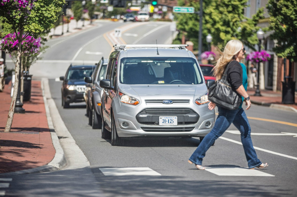 Ford incorporará equipos Intel para sus sistemas de conducción autónoma