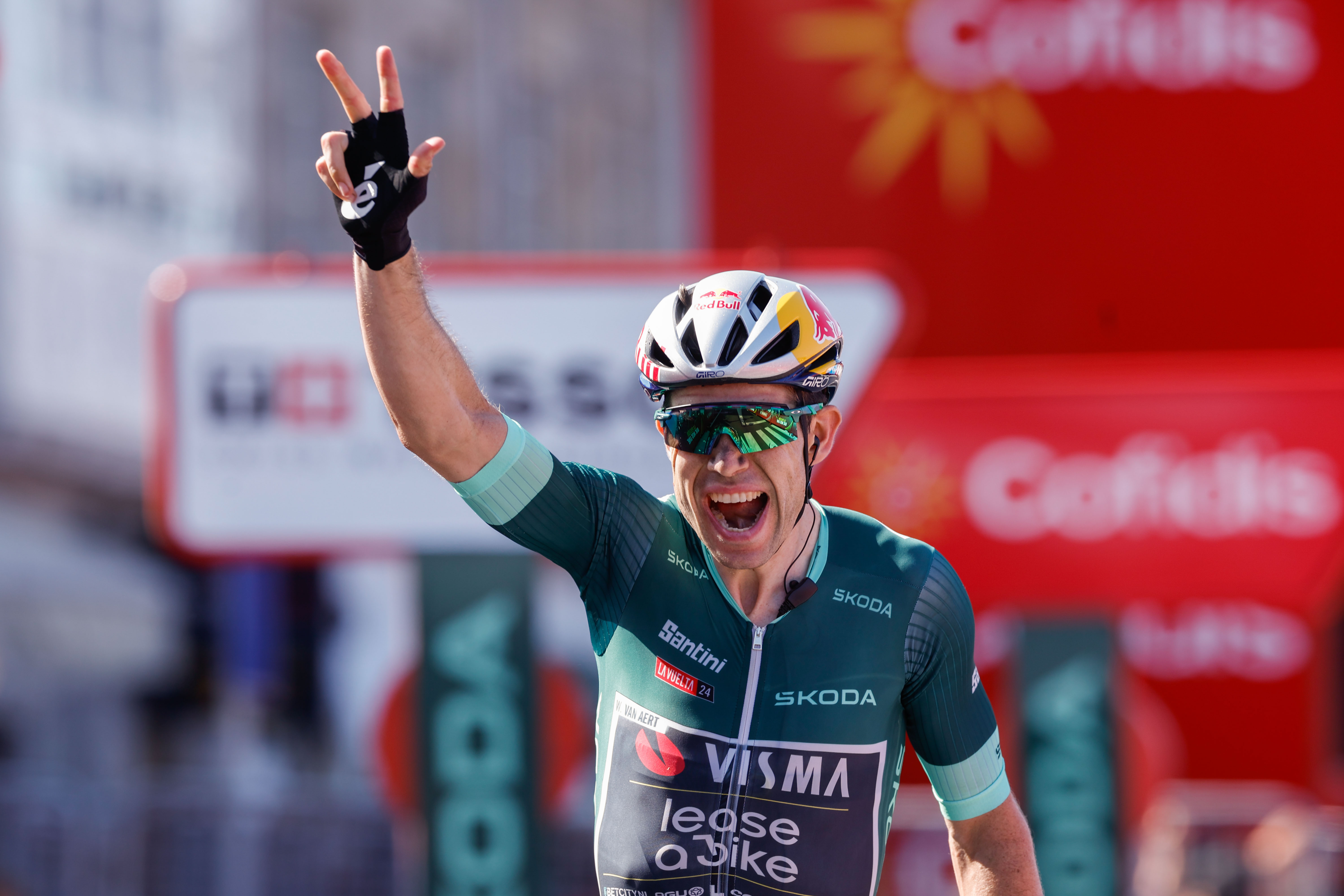 Wout van Aert sigue intratable en la Vuelta a España: ganó su tercera etapa