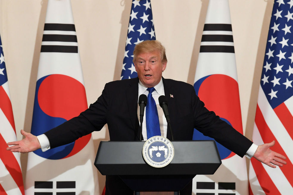 Trump dice que con mayores controles de armas habrían muerto «cientos» en Texas